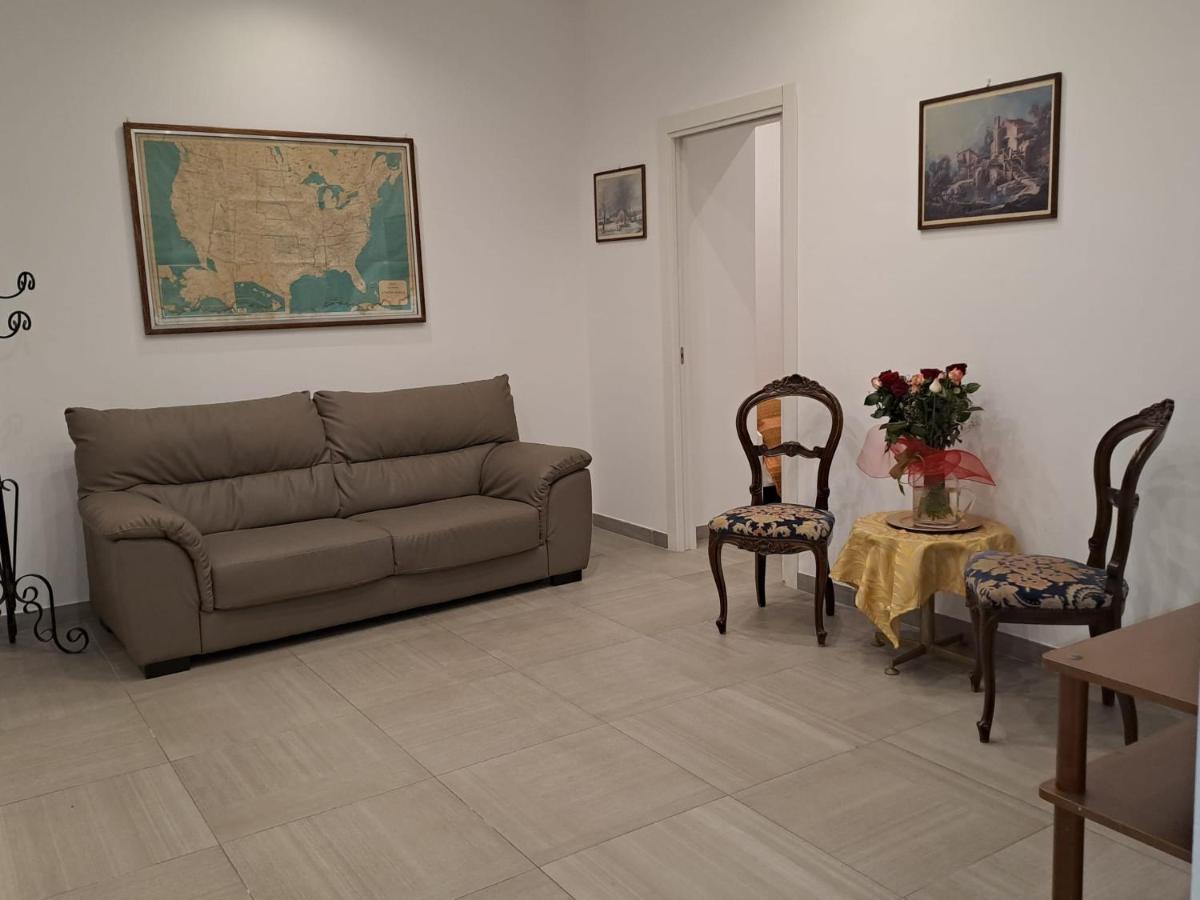 Lilibet Apartment ปาแลร์โม ห้อง รูปภาพ